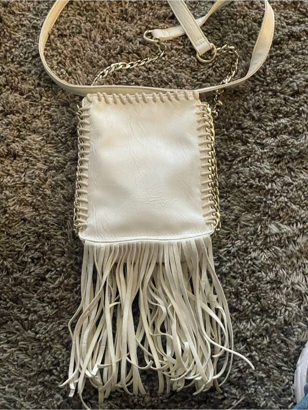 Off White Fringe Crossbody Bag with Chain Detail